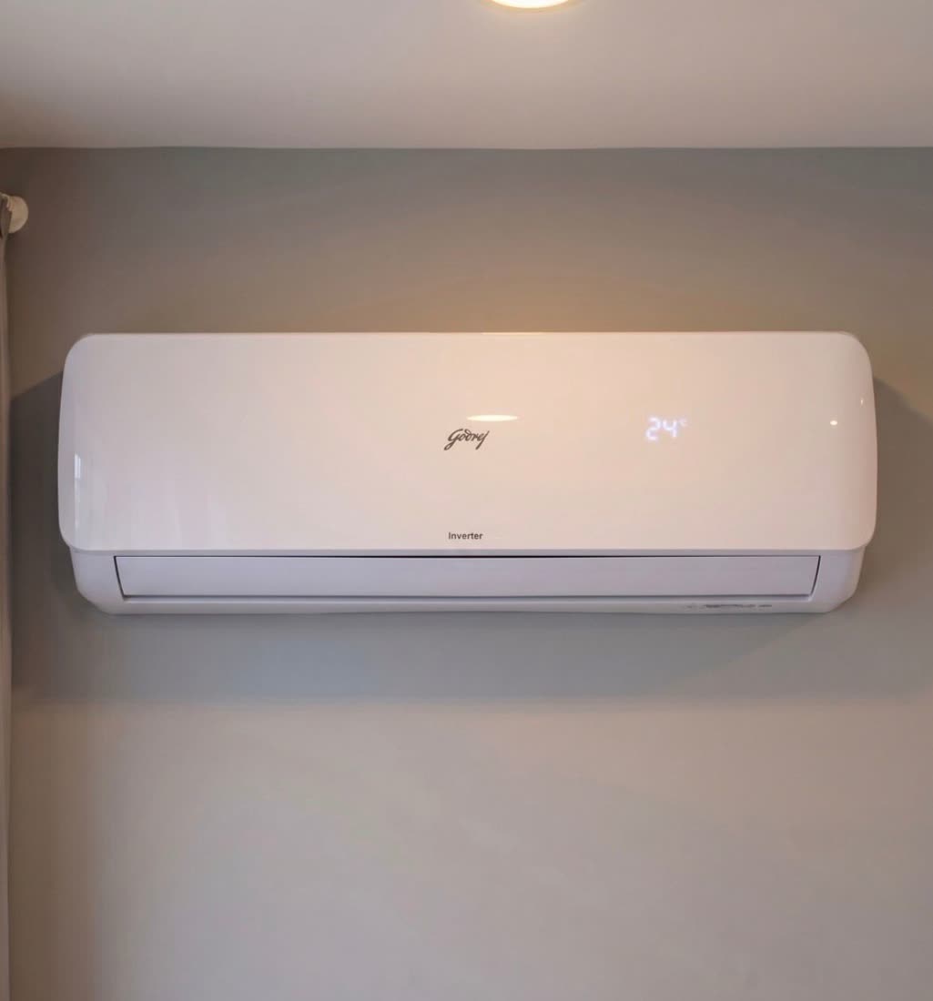 Wall-mounted split air-conditioning unit, another indoor installation