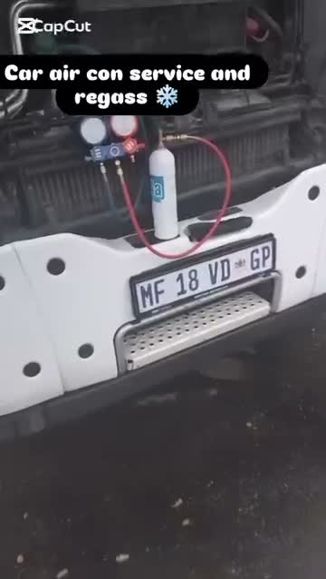 Vehicle air-conditioning regassing footage